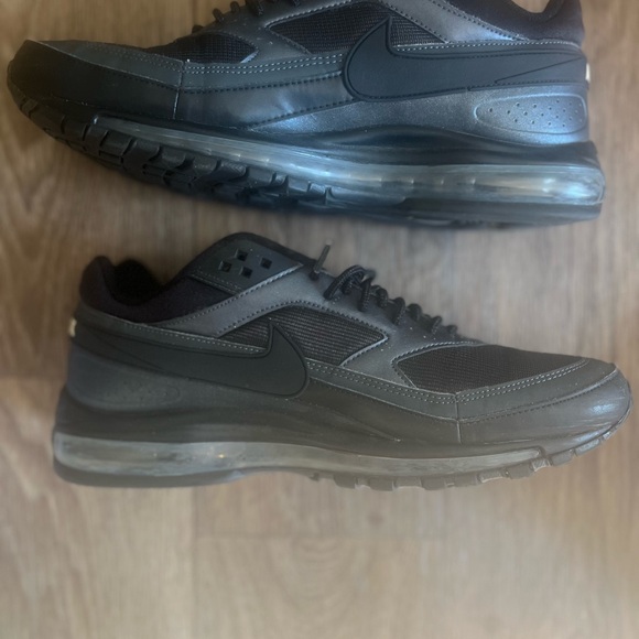 Nike Air Black Men's Shoes - Picture 3 of 4